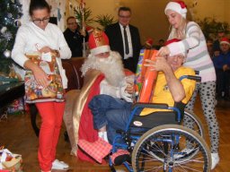 Wizyta św. Mikołaja 6 XII 2016r